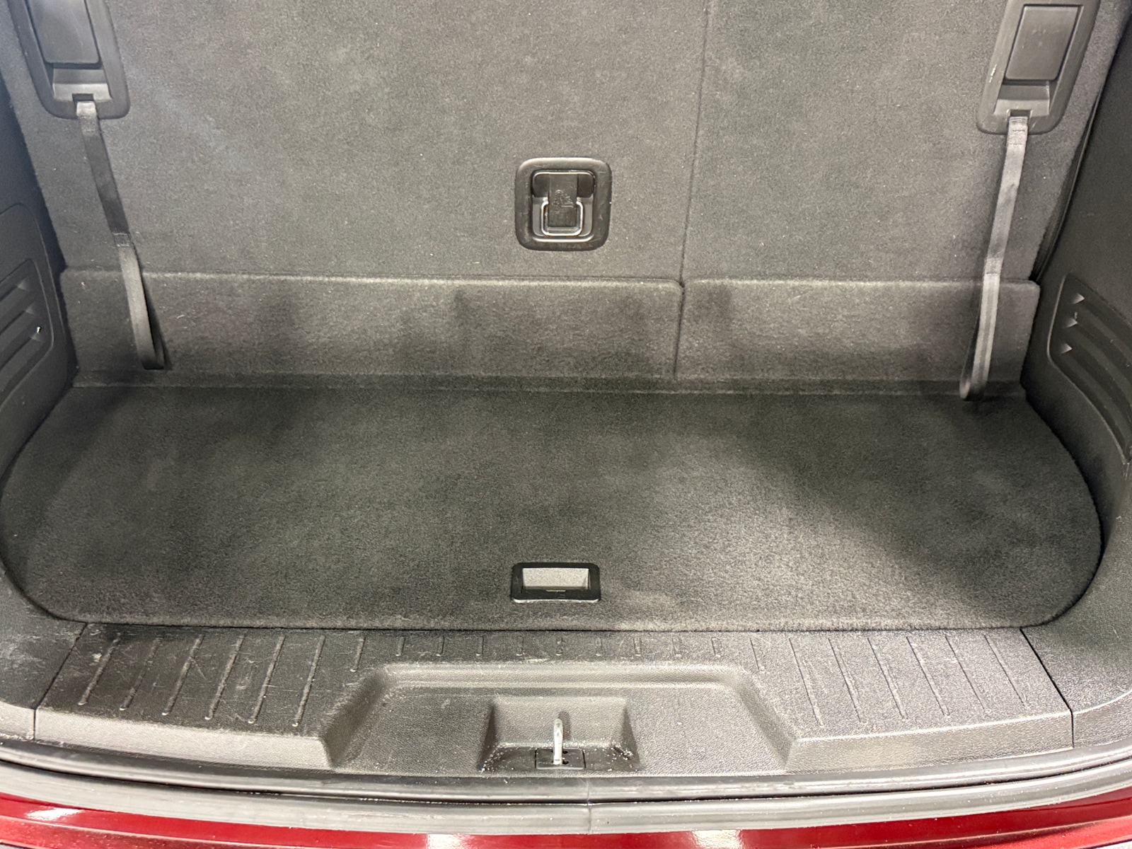 Thumbnail: 2017 Chevrolet Traverse - 7