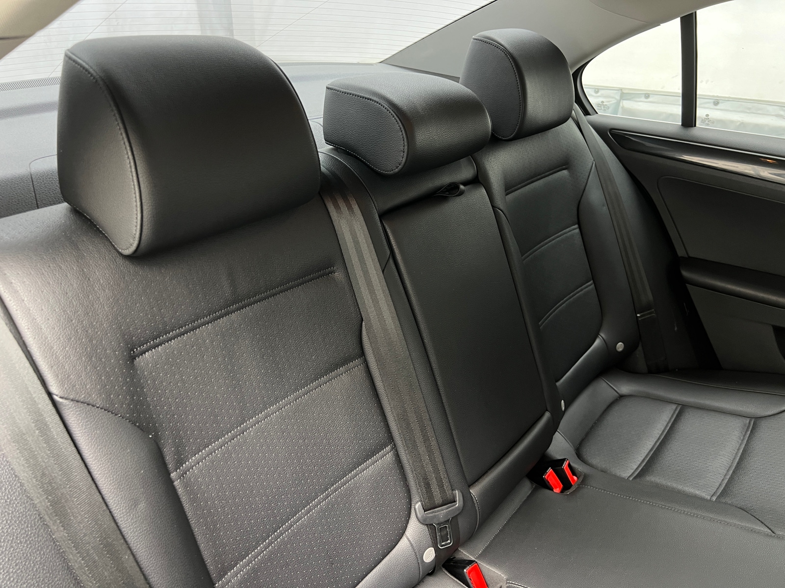 Thumbnail: 2017 Volkswagen Jetta - 5