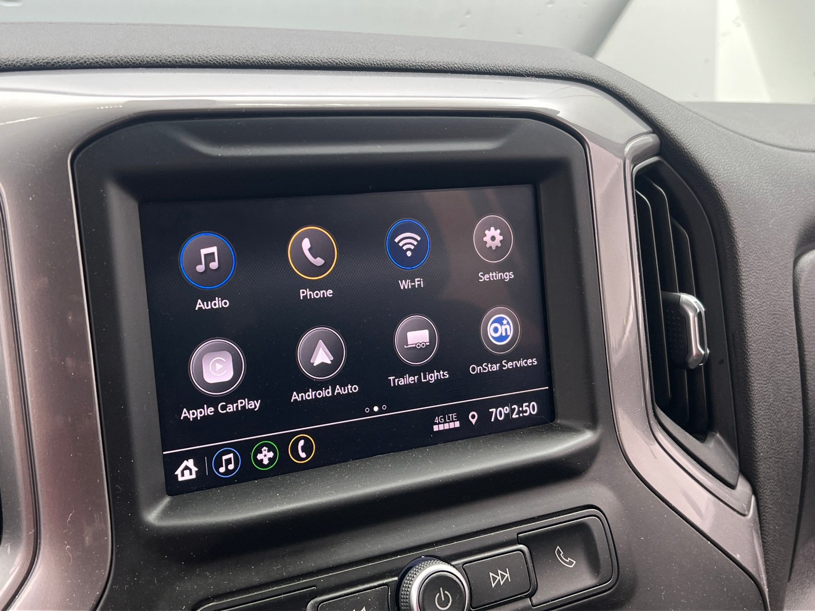 Thumbnail: 2021 Chevrolet Silverado 1500 - 4