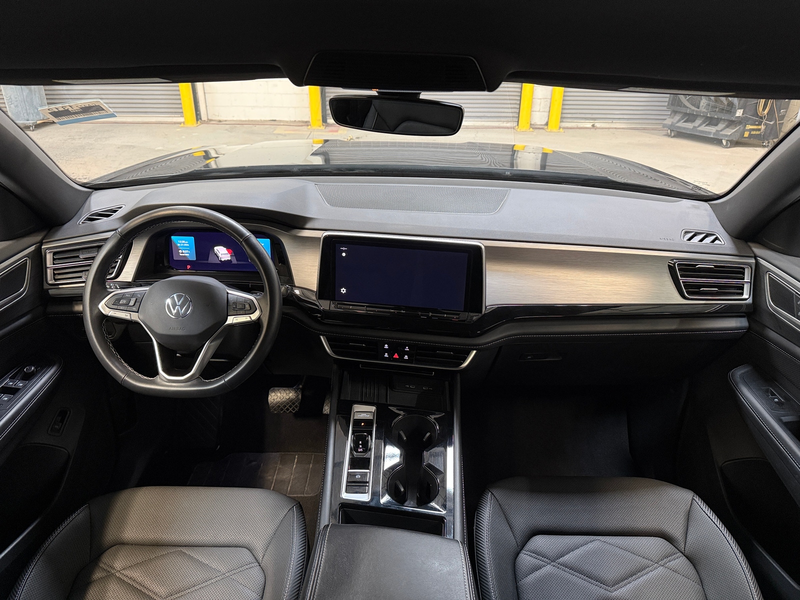 Thumbnail: 2025 Volkswagen Atlas - 2