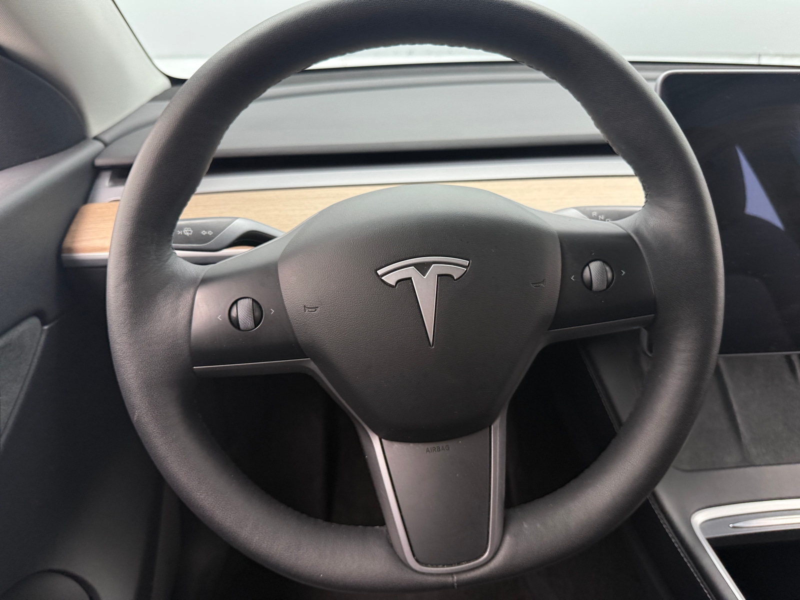Thumbnail: 2022 Tesla Model Y - 4
