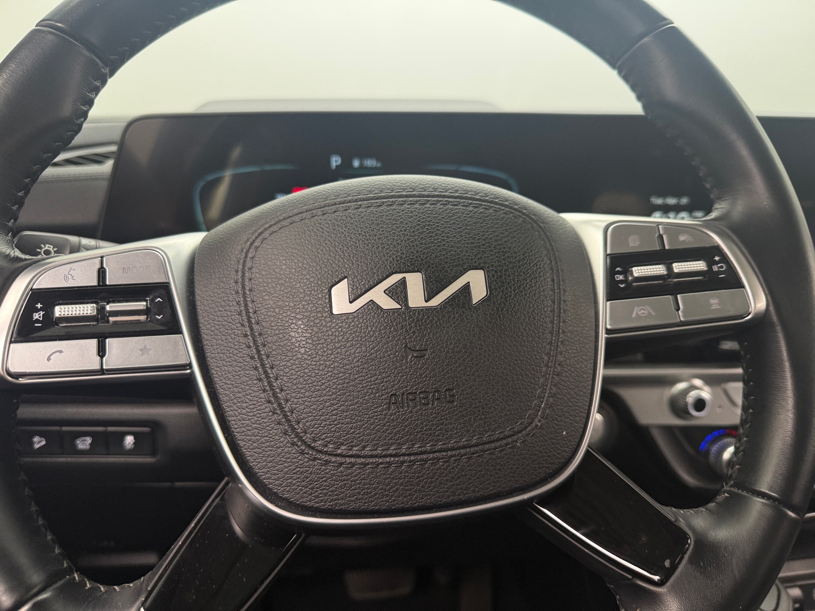 Thumbnail: 2025 Kia Telluride - 4