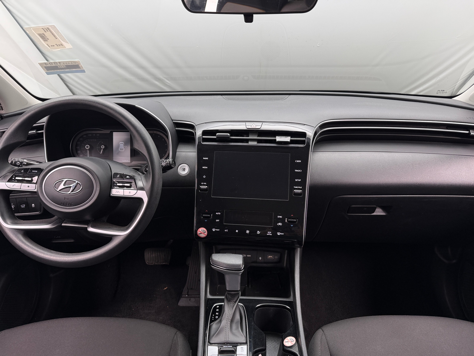 Thumbnail: 2024 Hyundai Tucson - 3