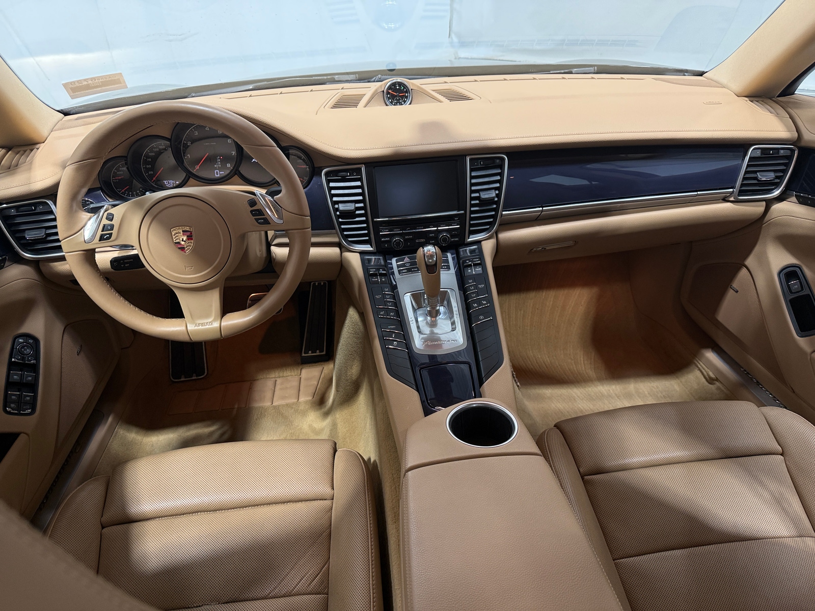 Thumbnail: 2015 Porsche Panamera - 2