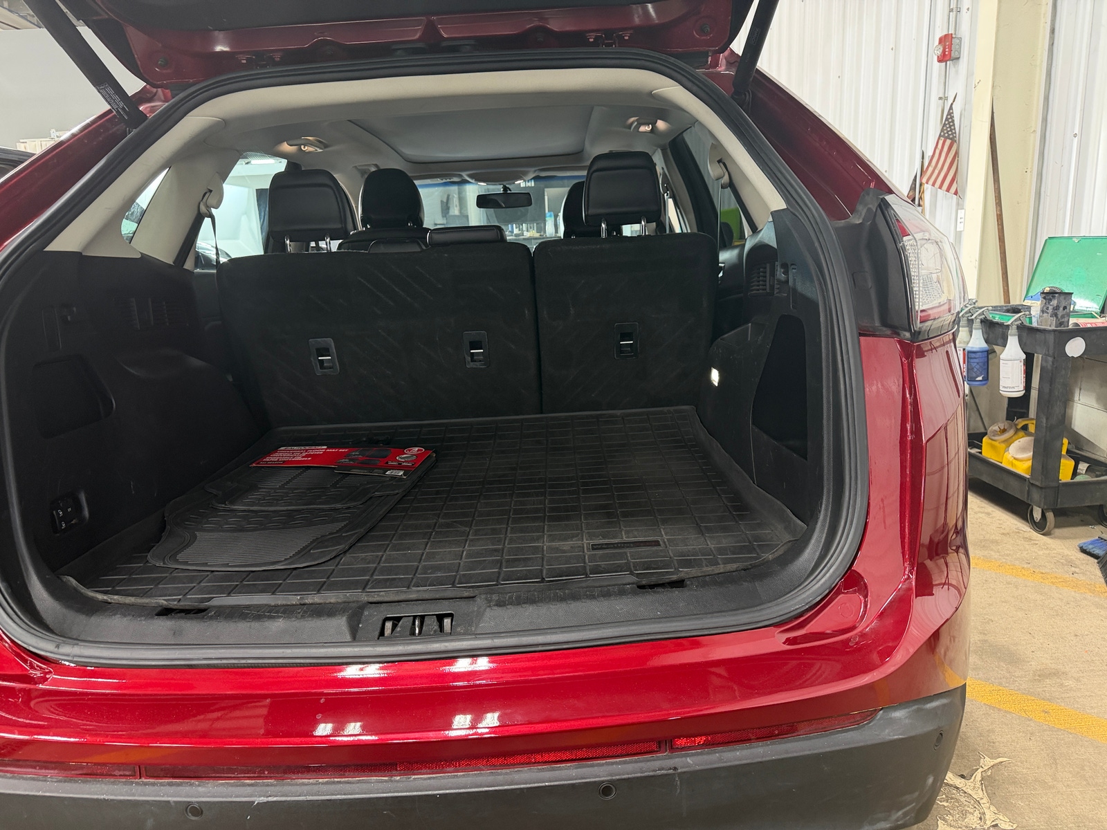 Thumbnail: 2017 Ford Edge - 6