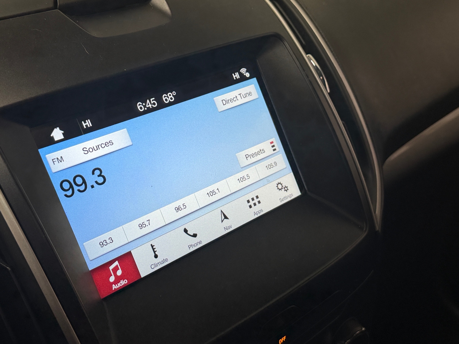 Thumbnail: 2017 Ford Edge - 3