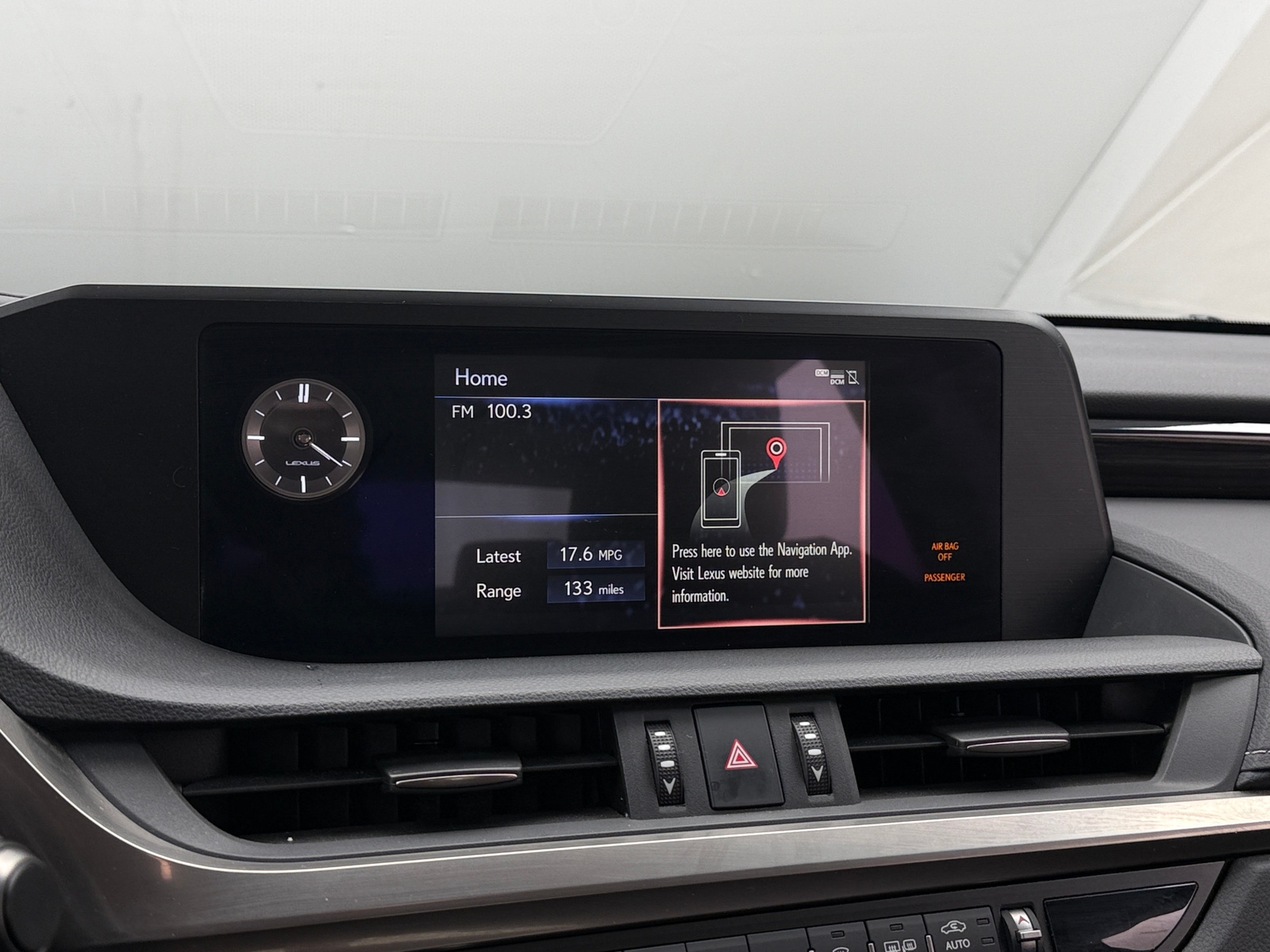 Thumbnail: 2021 Lexus ES - 4