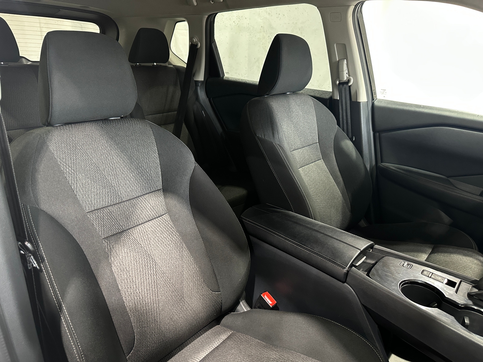 Thumbnail: 2025 Nissan Rogue - 2