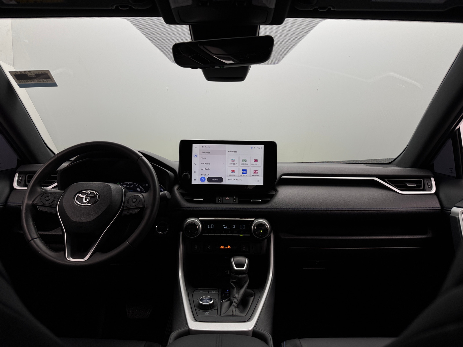 Thumbnail: 2024 Toyota RAV4 - 2
