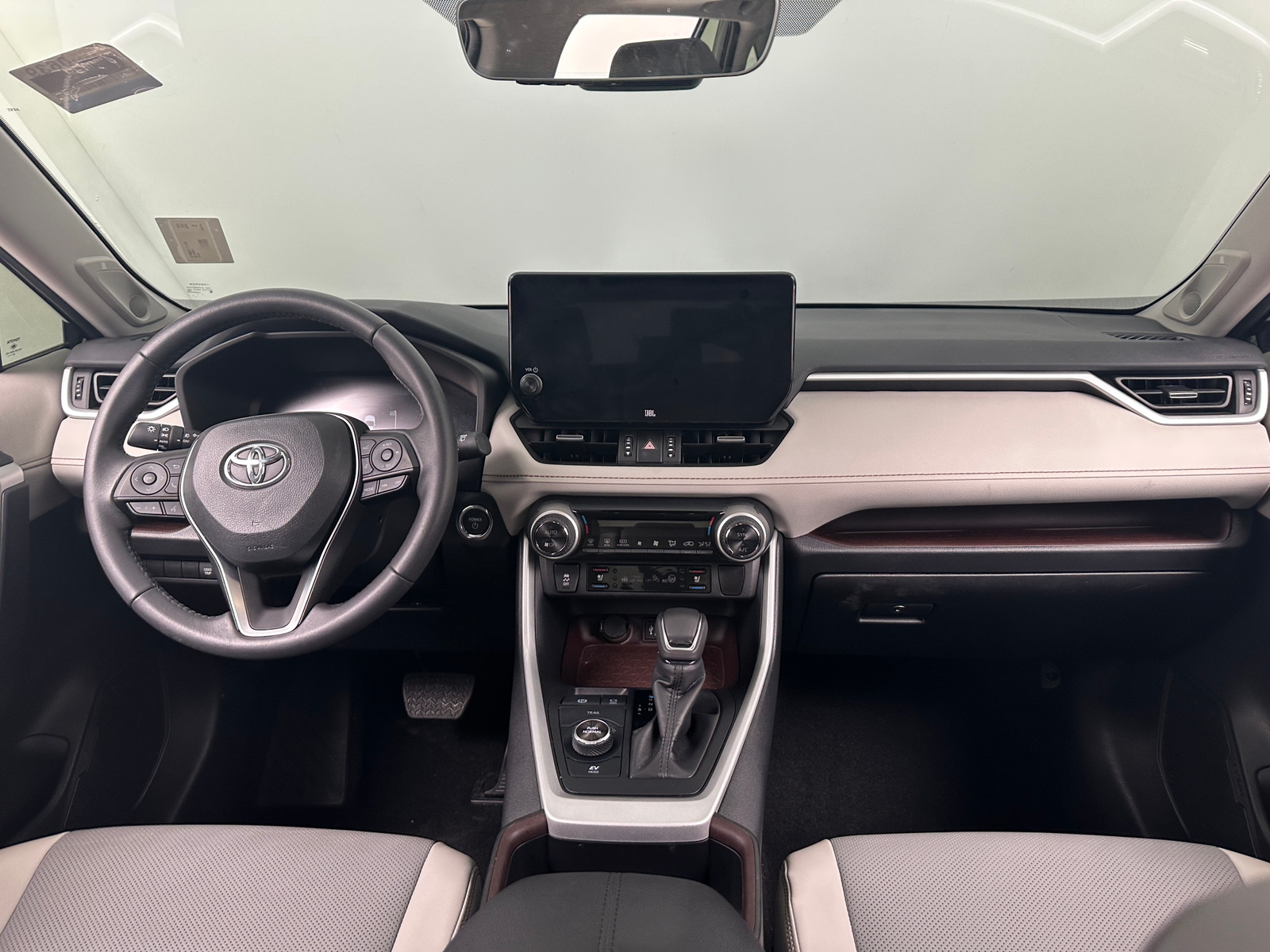 Thumbnail: 2024 Toyota RAV4 - 2