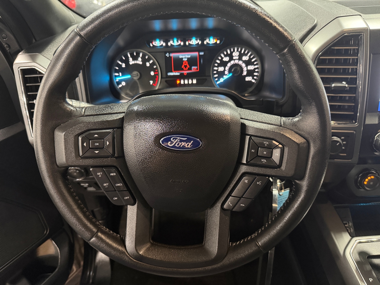 Thumbnail: 2020 Ford Econoline - 5