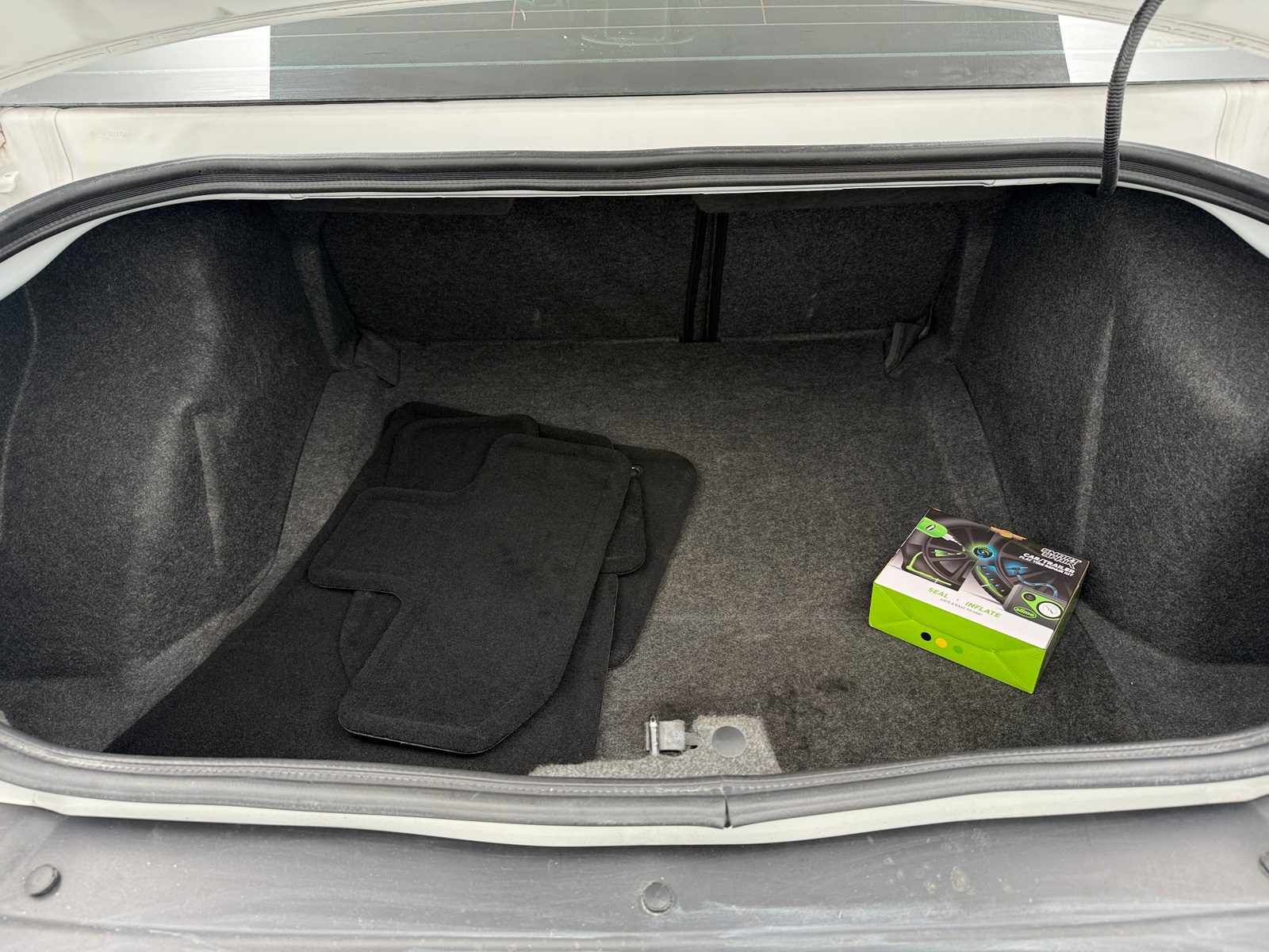 Thumbnail: 2022 Dodge Challenger - 5