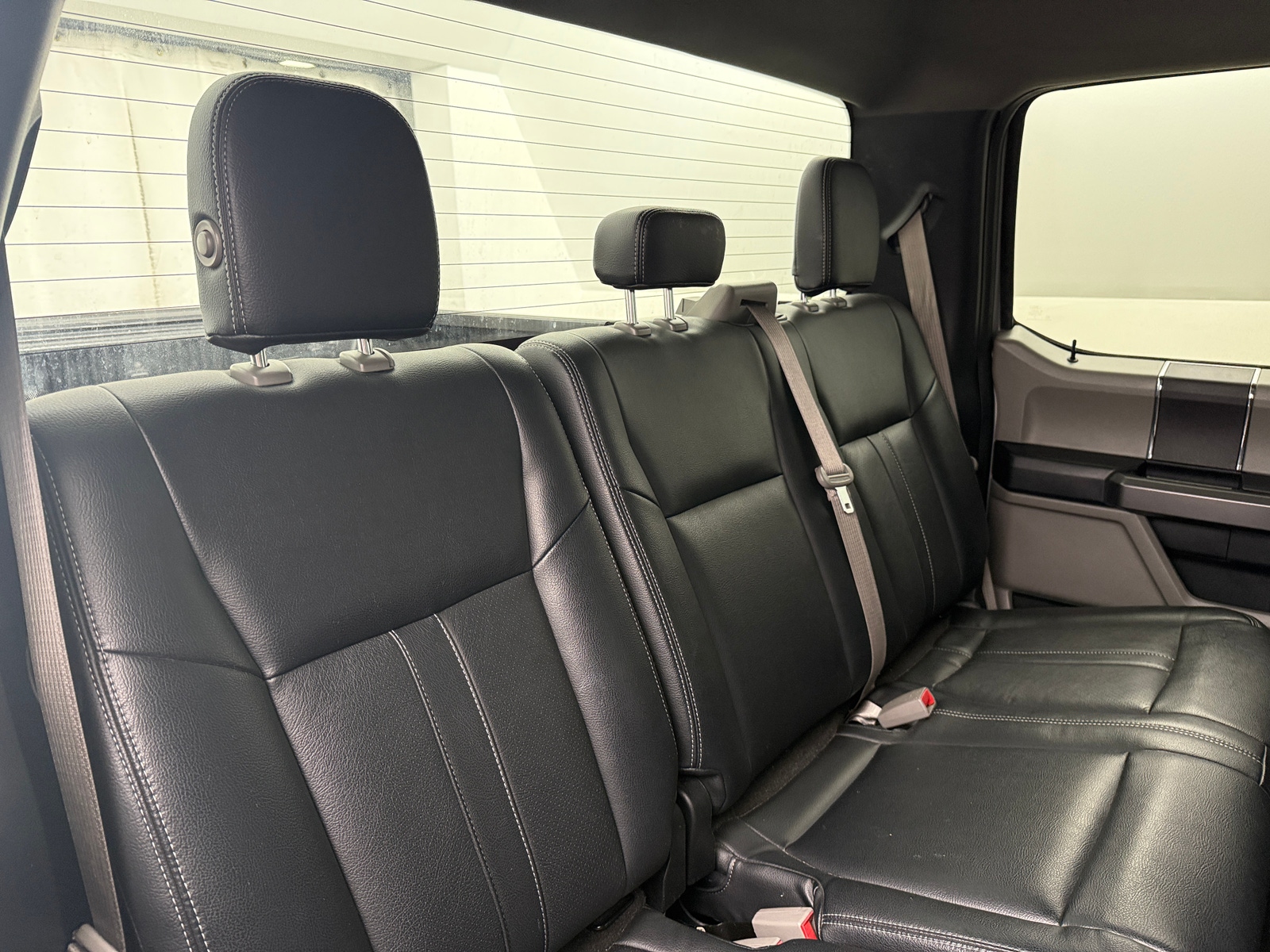 Thumbnail: 2019 Ford Econoline - 6