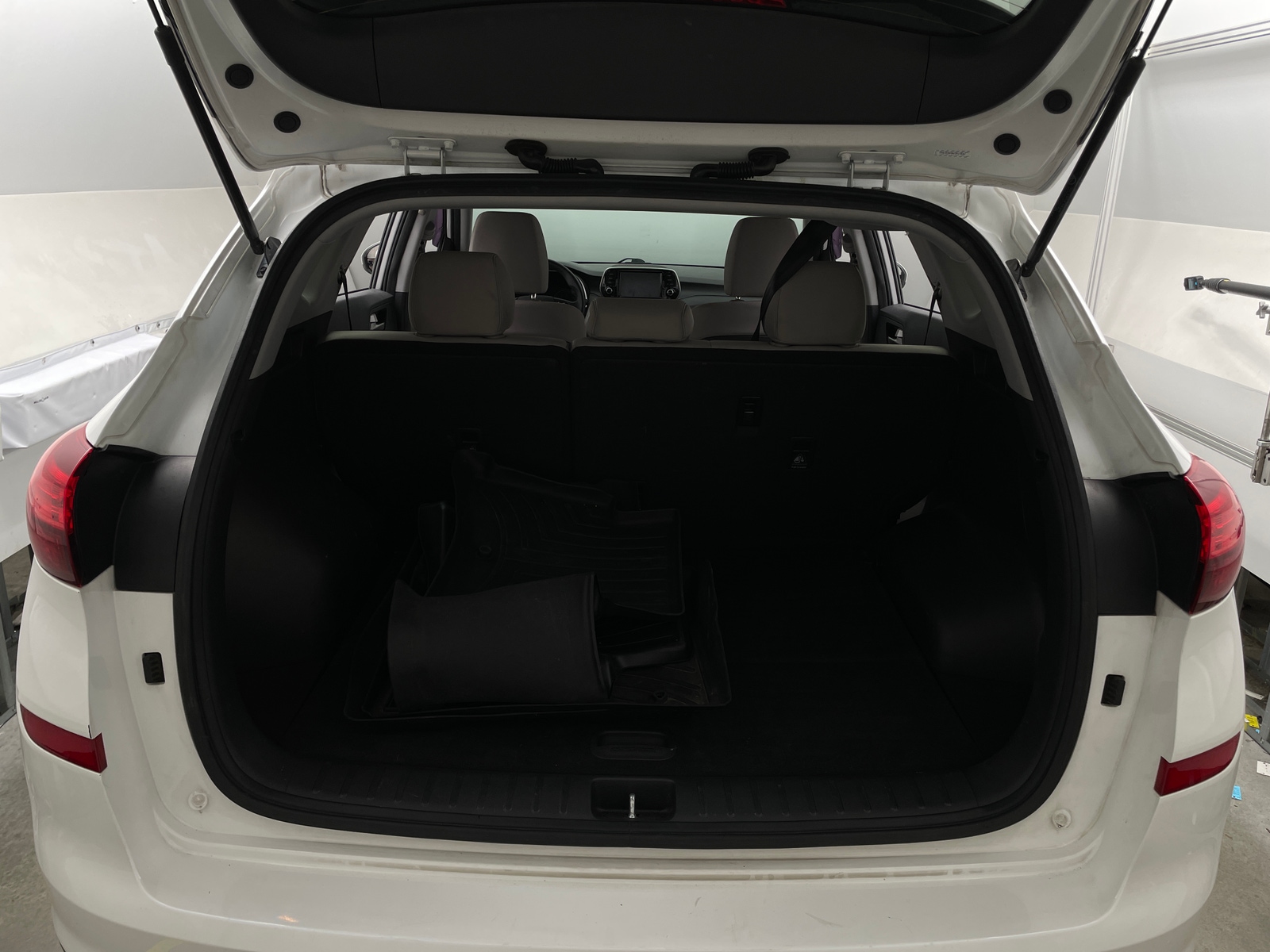 Thumbnail: 2019 Hyundai Tucson - 7