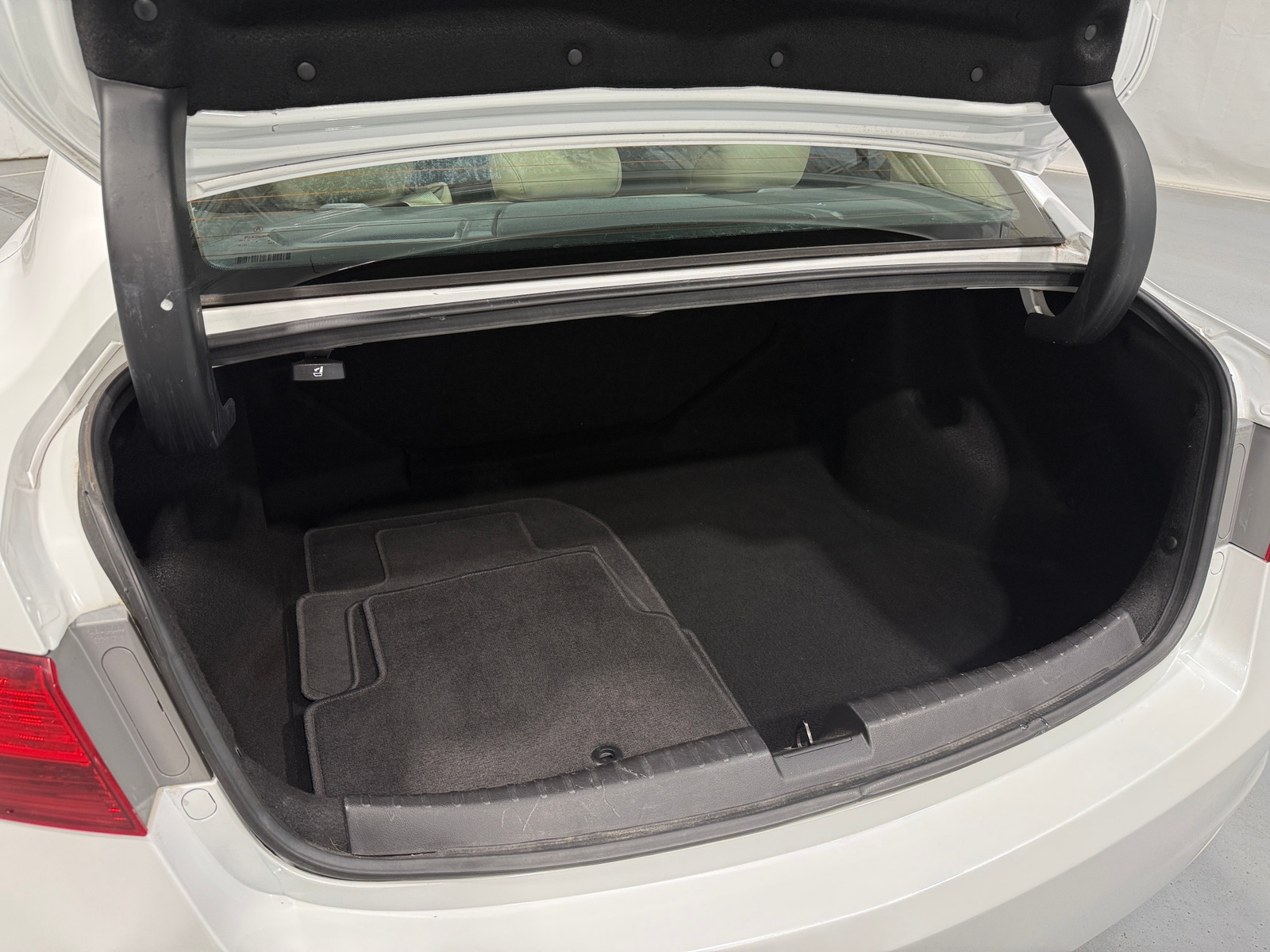 Thumbnail: 2015 Acura ILX - 6