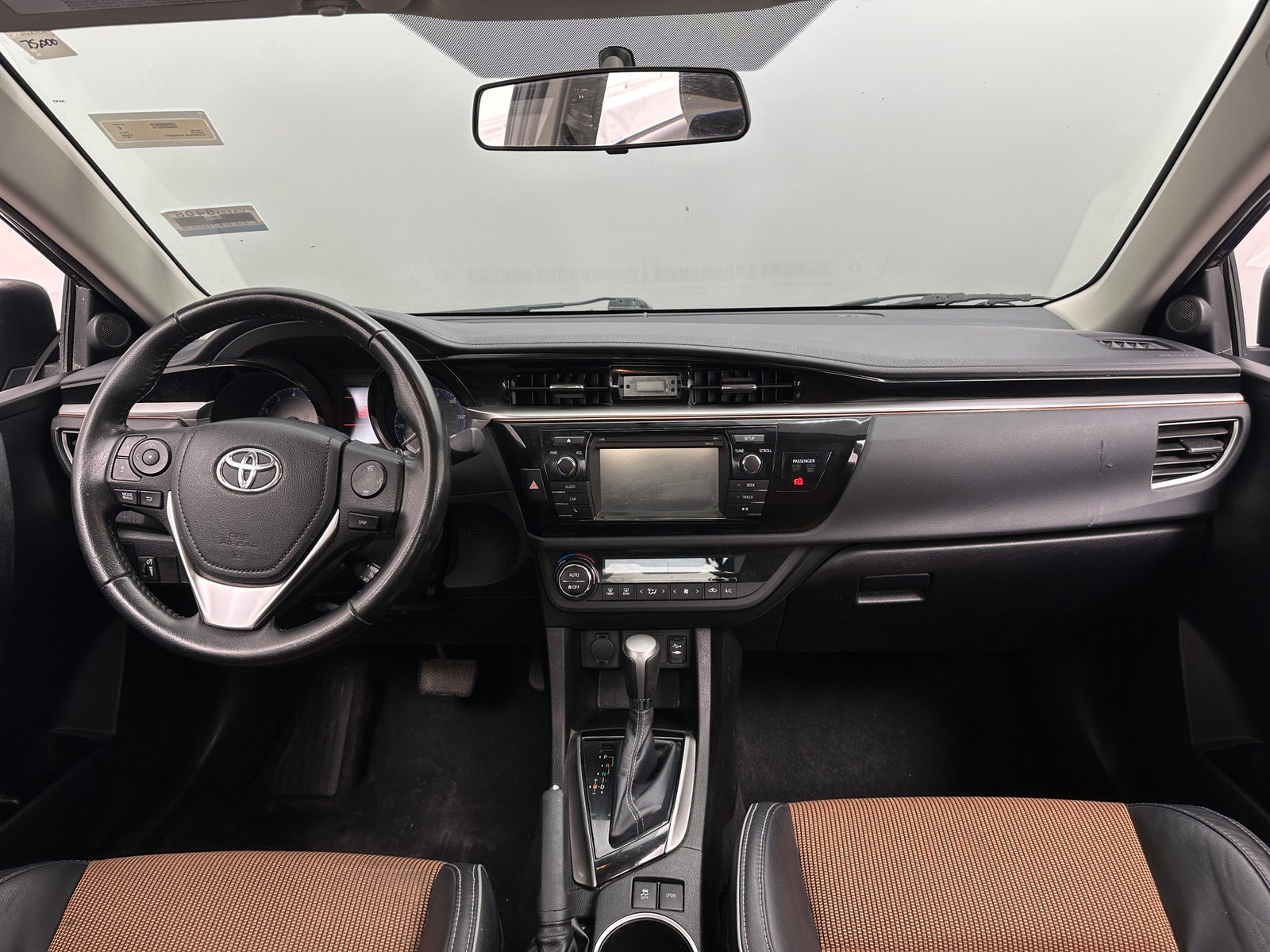 Thumbnail: 2014 Toyota Corolla - 2