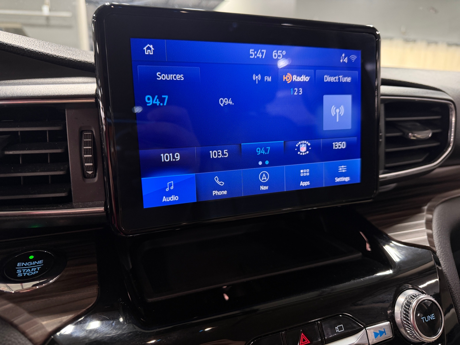 Thumbnail: 2021 Ford Explorer - 3