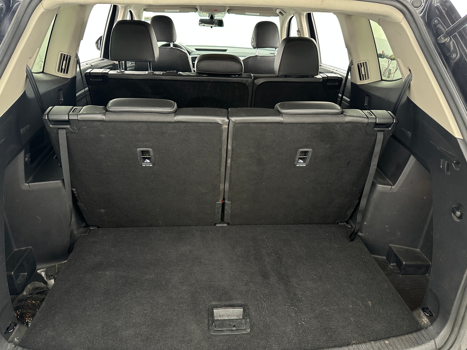 Thumbnail: 2018 Volkswagen Atlas - 6