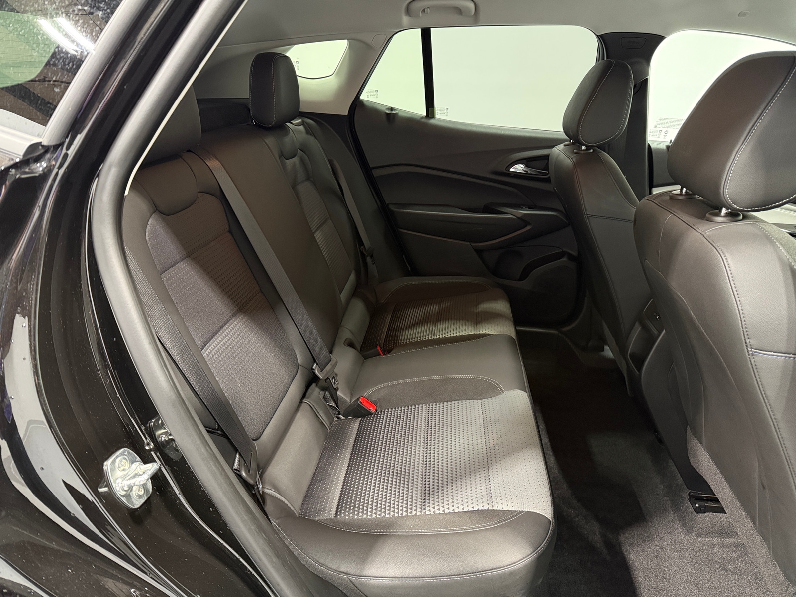 Thumbnail: 2025 Chevrolet Trax - 6