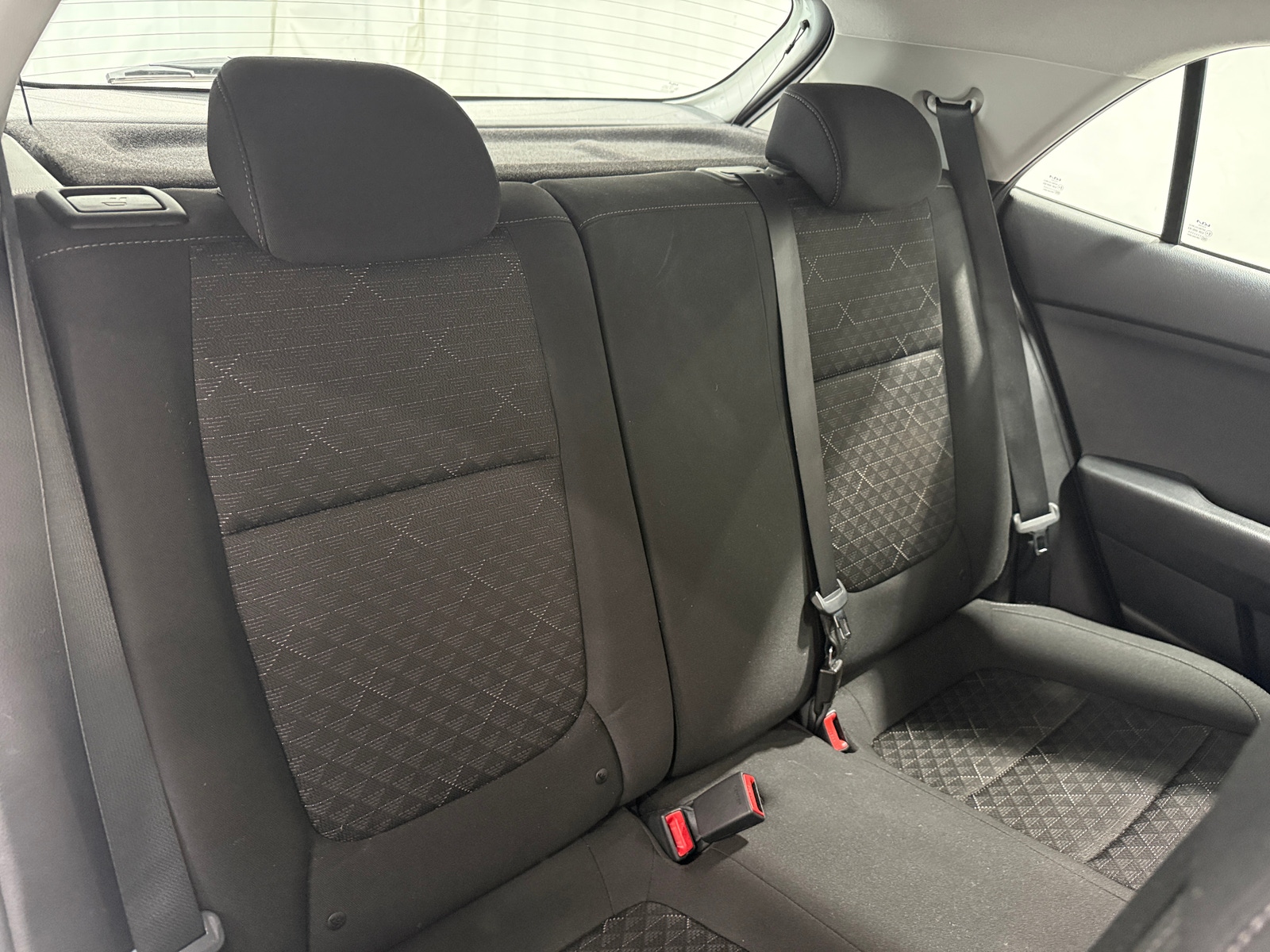 Thumbnail: 2023 Kia Rio - 6