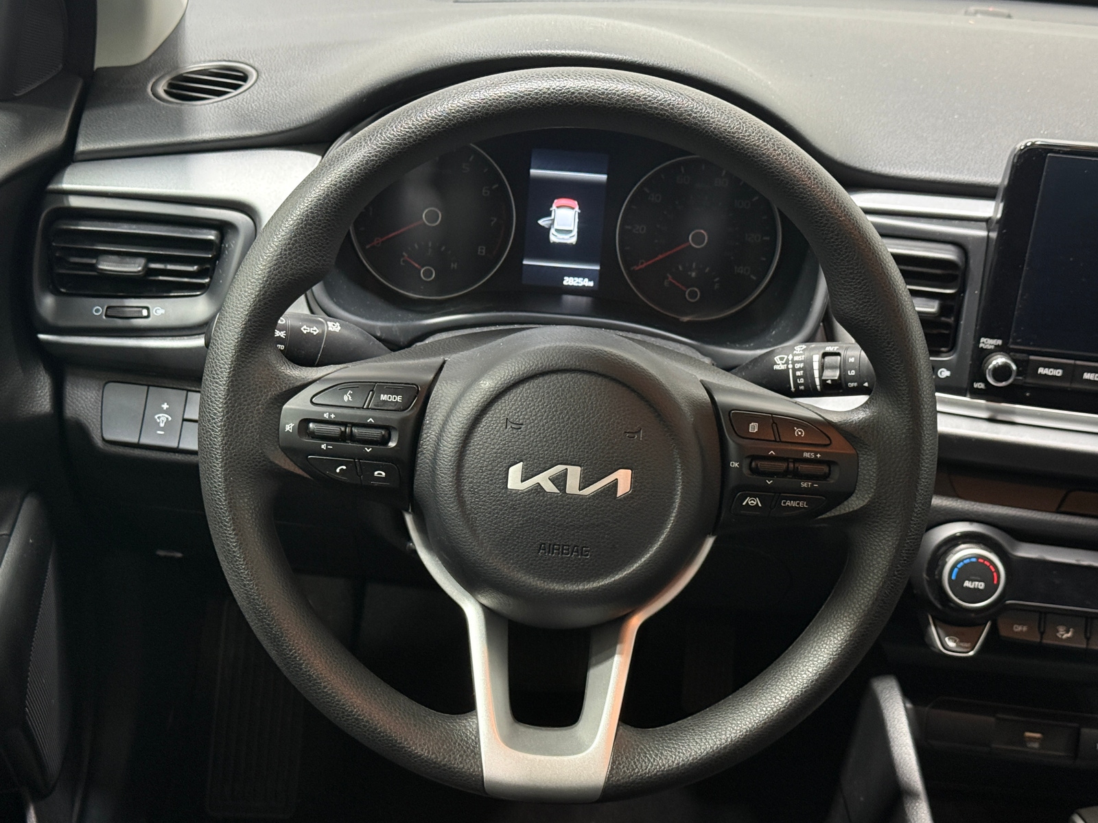 Thumbnail: 2023 Kia Rio - 5