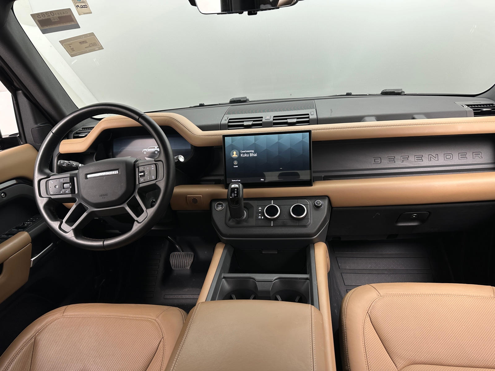 Thumbnail: 2025 Land Rover Defender - 2