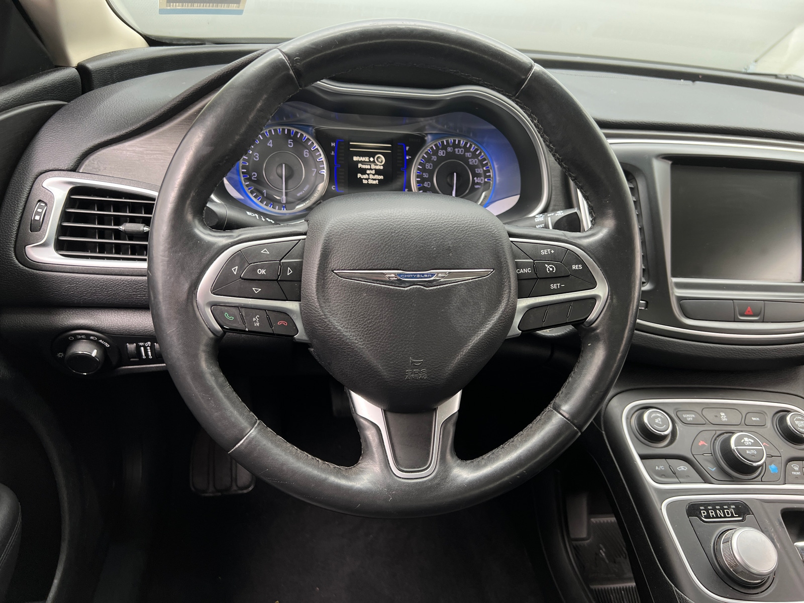 Thumbnail: 2016 Chrysler 200 - 4