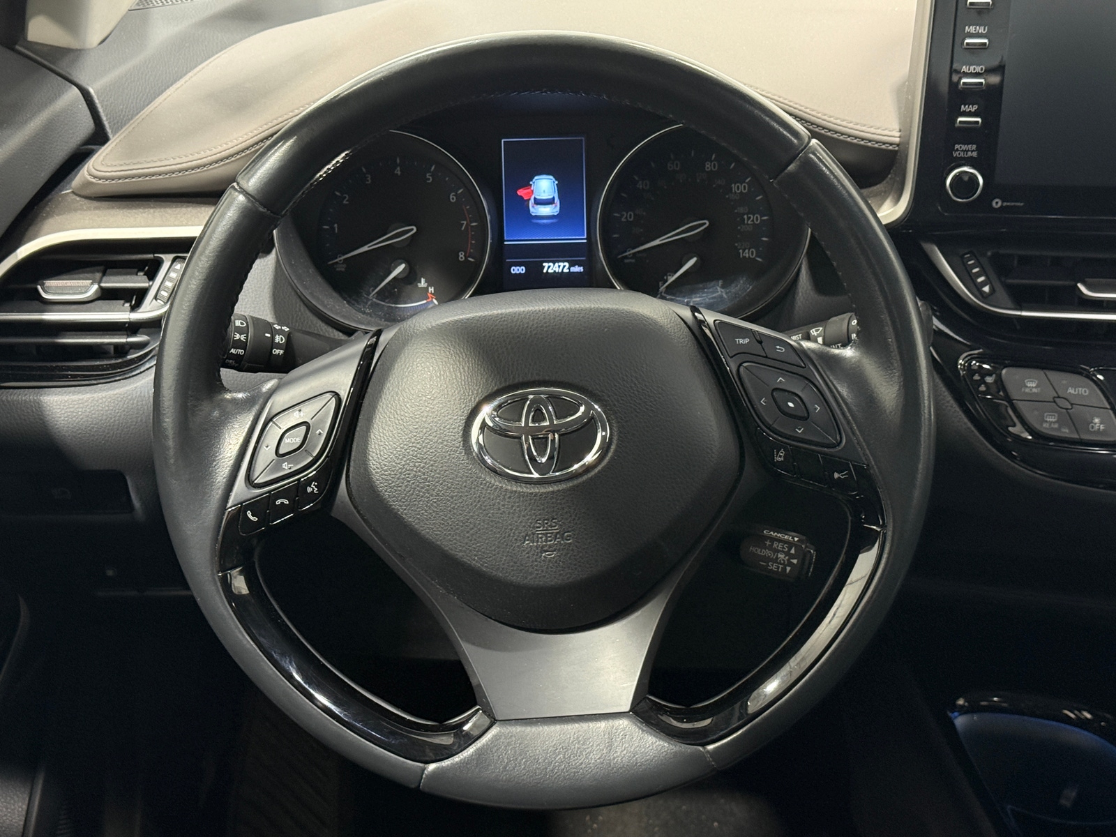 Thumbnail: 2022 Toyota C-HR - 4