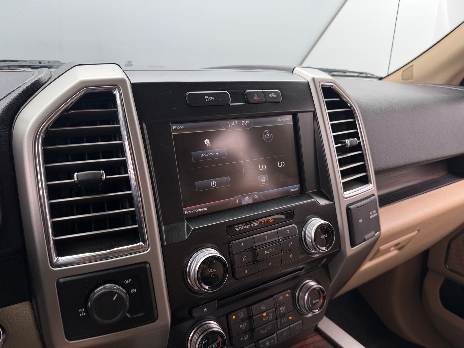 Thumbnail: 2015 Ford Econoline - 3