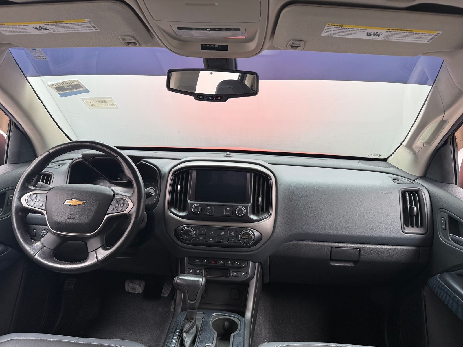 Thumbnail: 2019 Chevrolet Colorado - 3