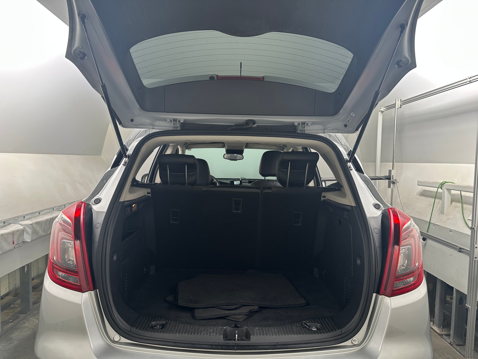 Thumbnail: 2018 Buick Encore - 6