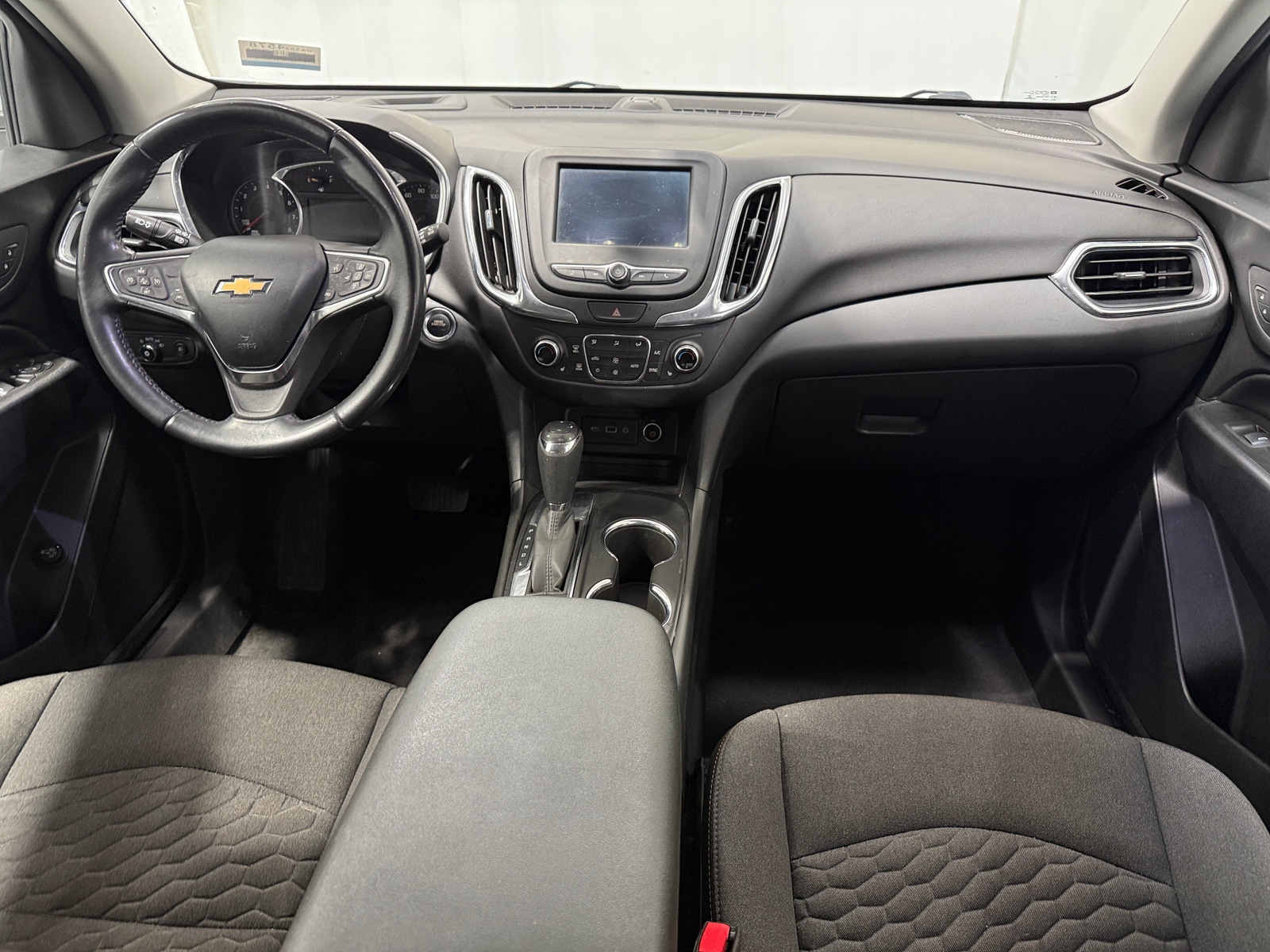 Thumbnail: 2021 Chevrolet Equinox - 3