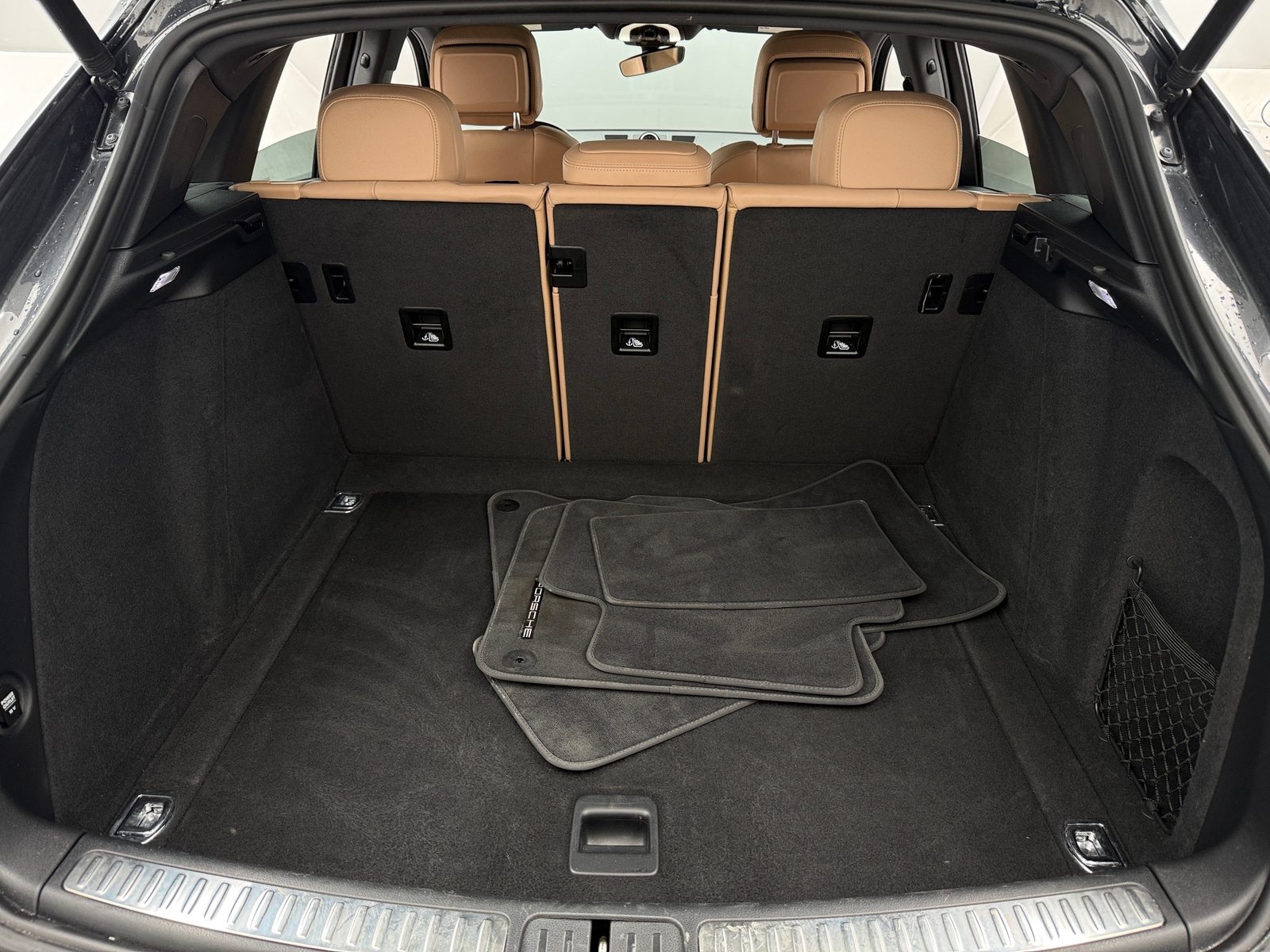 Thumbnail: 2019 Porsche Macan - 6