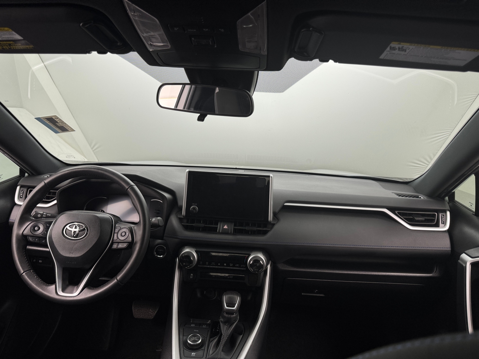 Thumbnail: 2023 Toyota RAV4 - 3