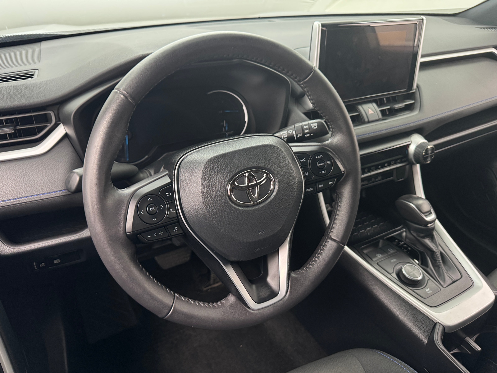 Thumbnail: 2023 Toyota RAV4 - 5