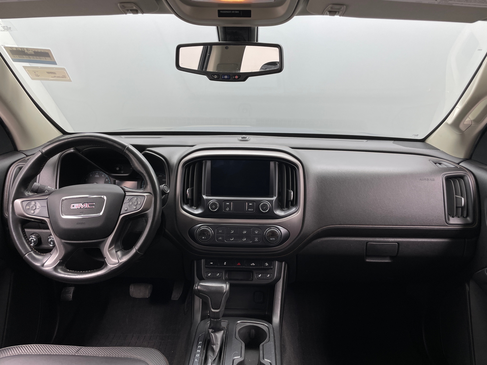 Thumbnail: 2021 GMC Canyon - 3
