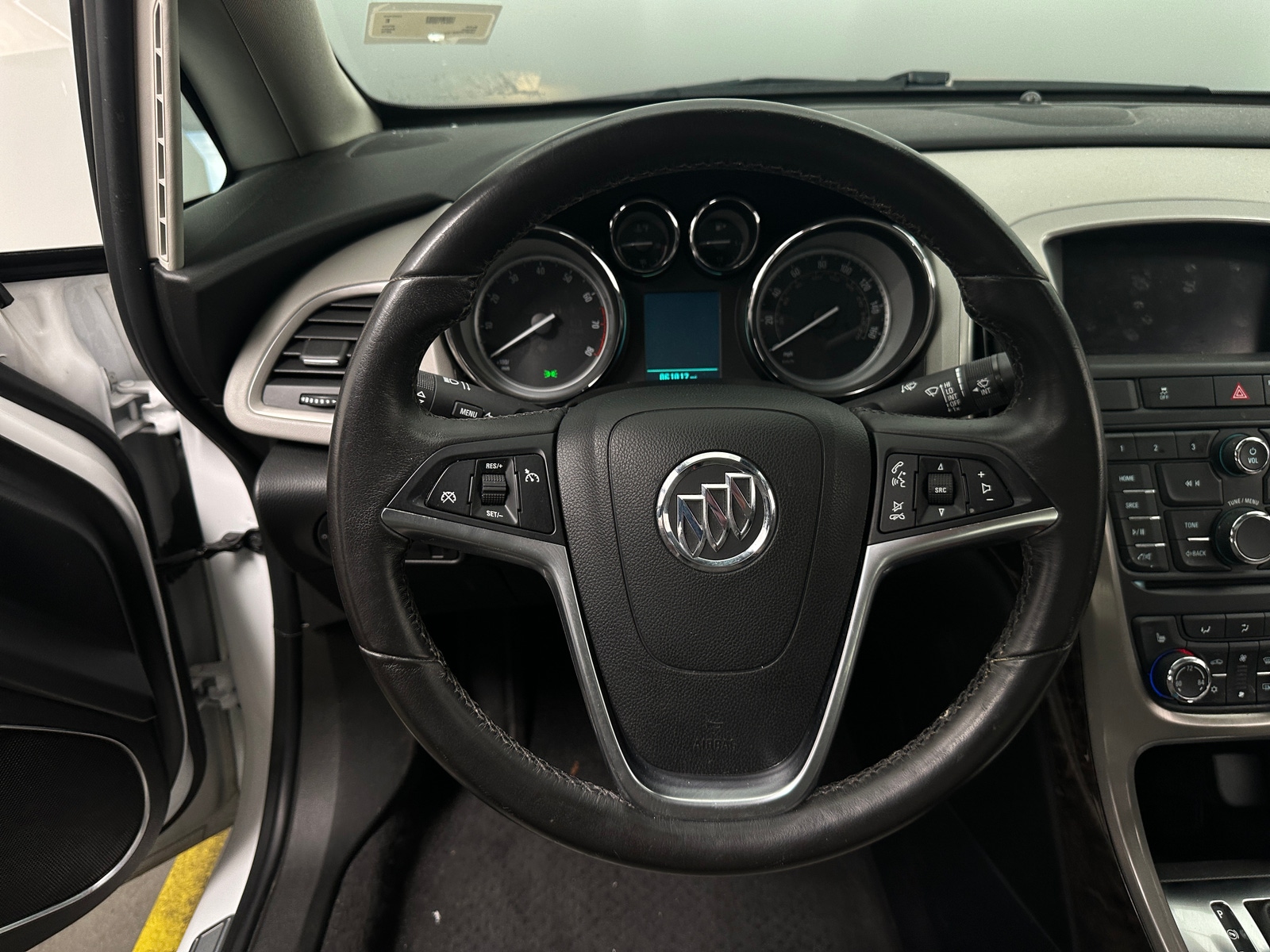 Thumbnail: 2016 Buick Verano - 5