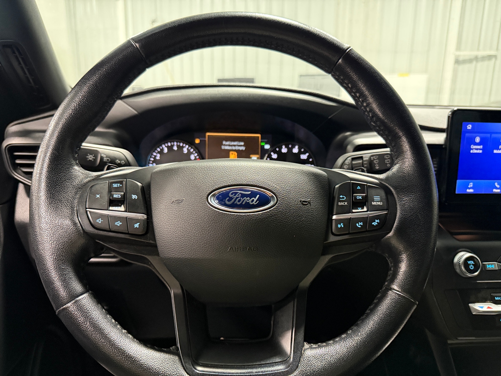Thumbnail: 2020 Ford Explorer - 4