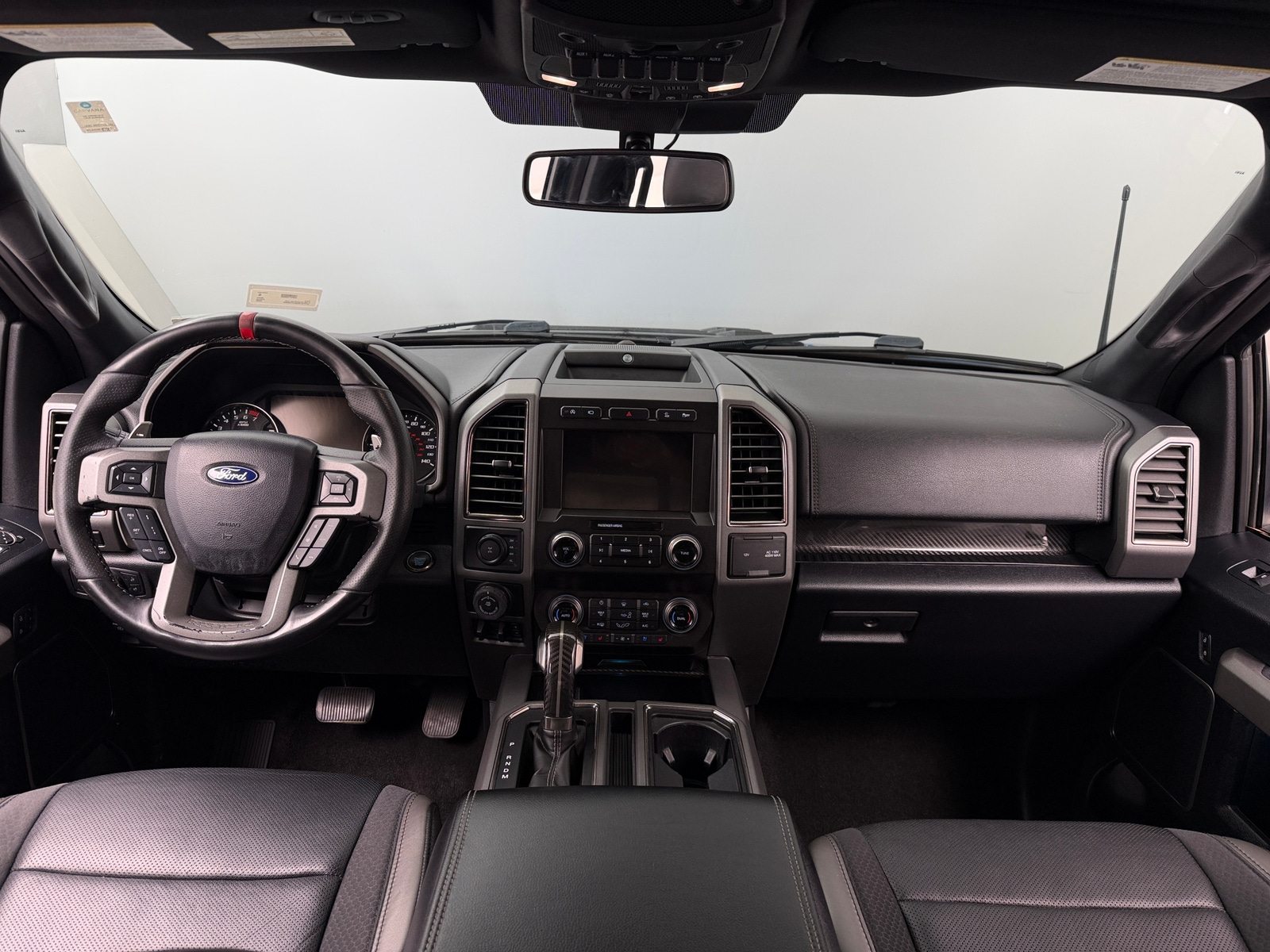 Thumbnail: 2020 Ford Econoline - 3