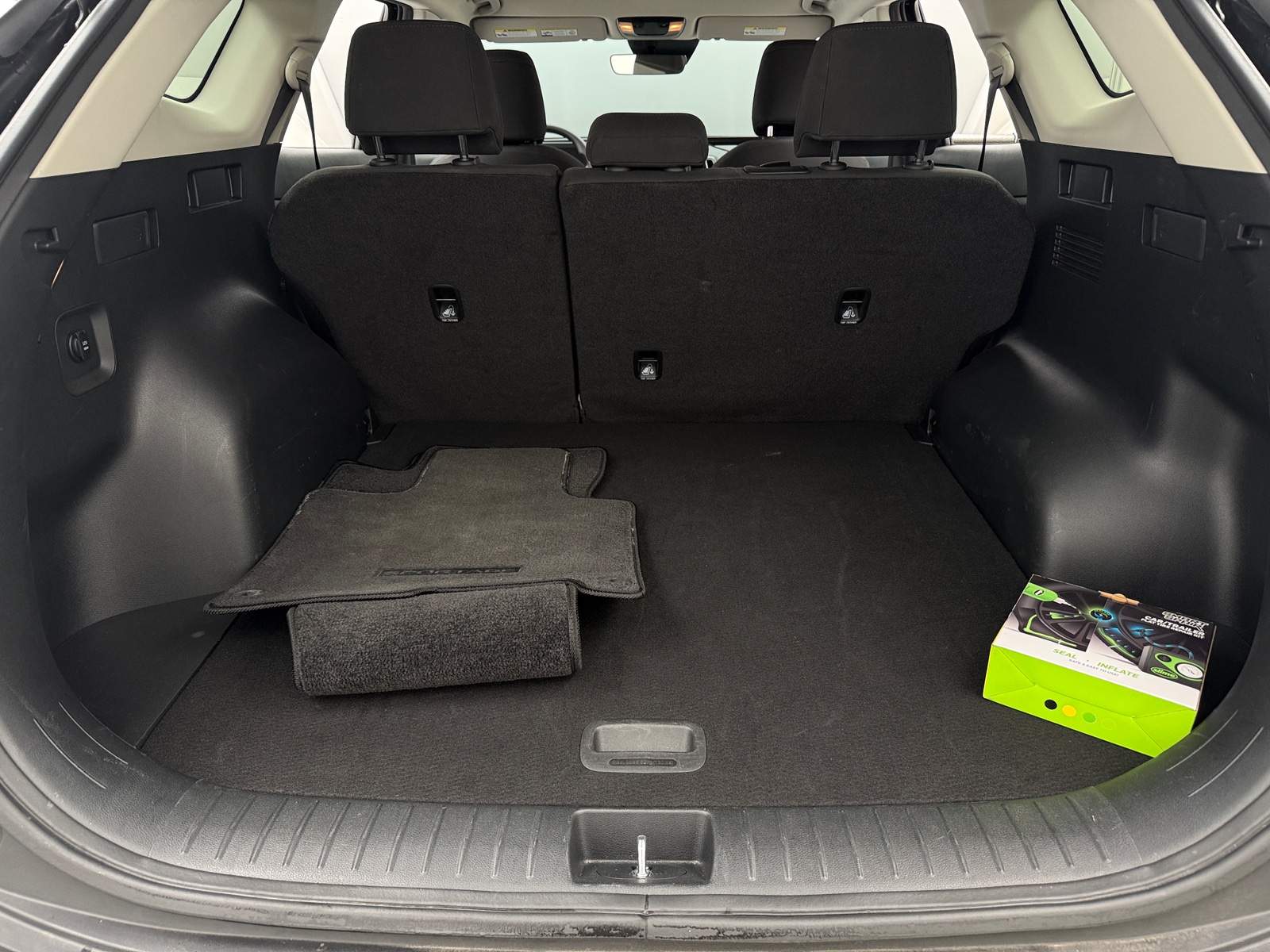 Thumbnail: 2025 Kia Sportage - 7