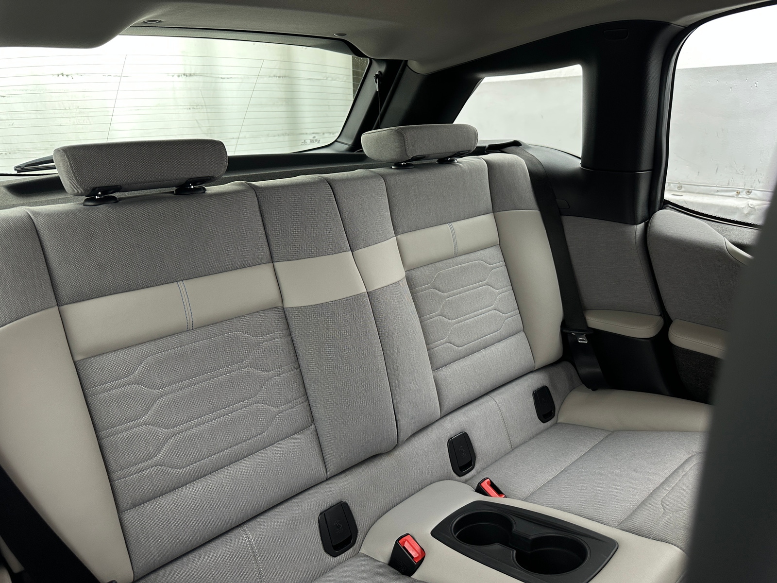 Thumbnail: 2016 BMW i3 - 6