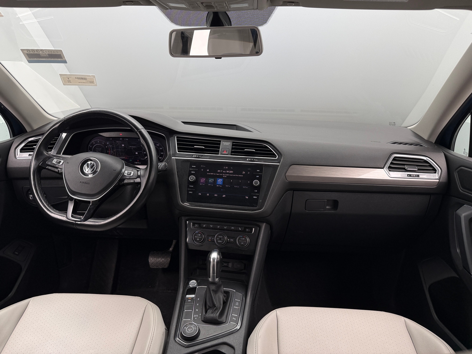 Thumbnail: 2019 Volkswagen Tiguan - 2