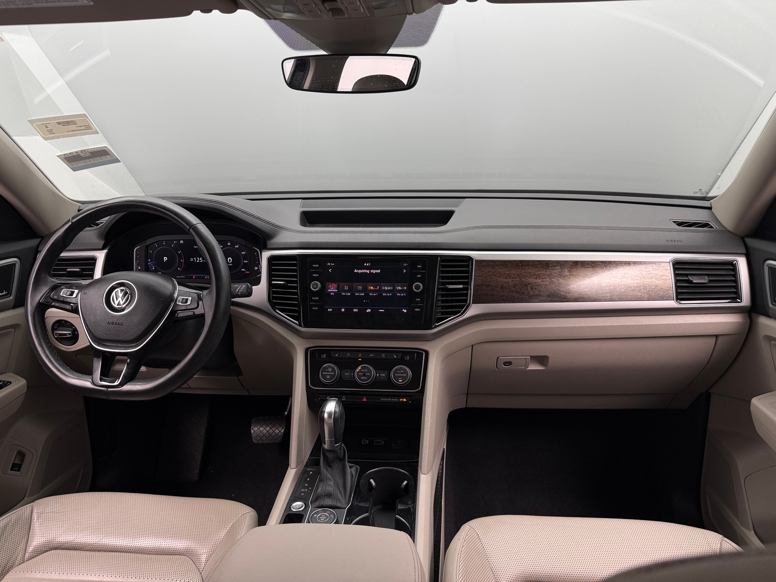 Thumbnail: 2019 Volkswagen Atlas - 2