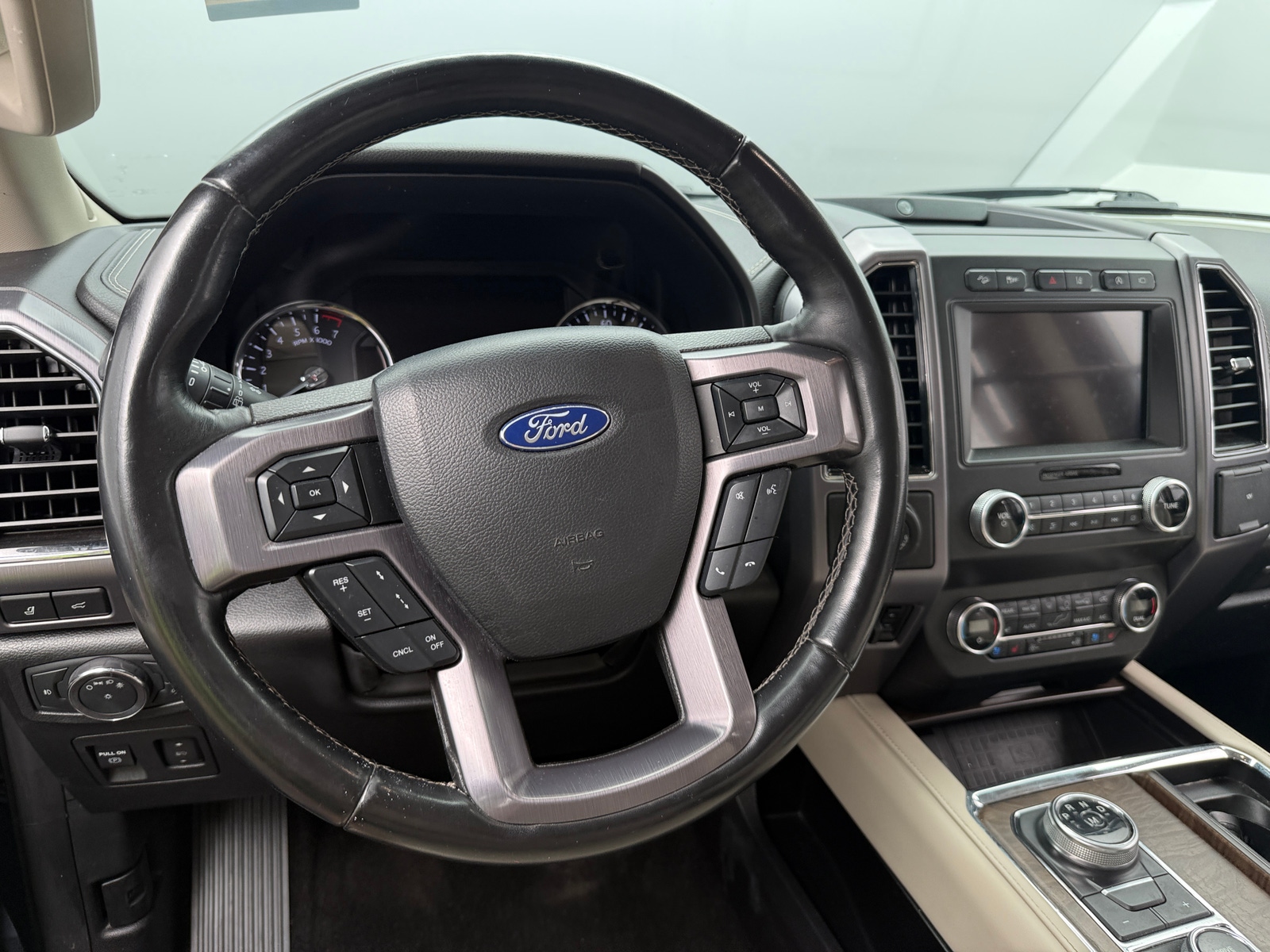 Thumbnail: 2019 Ford Expedition - 4