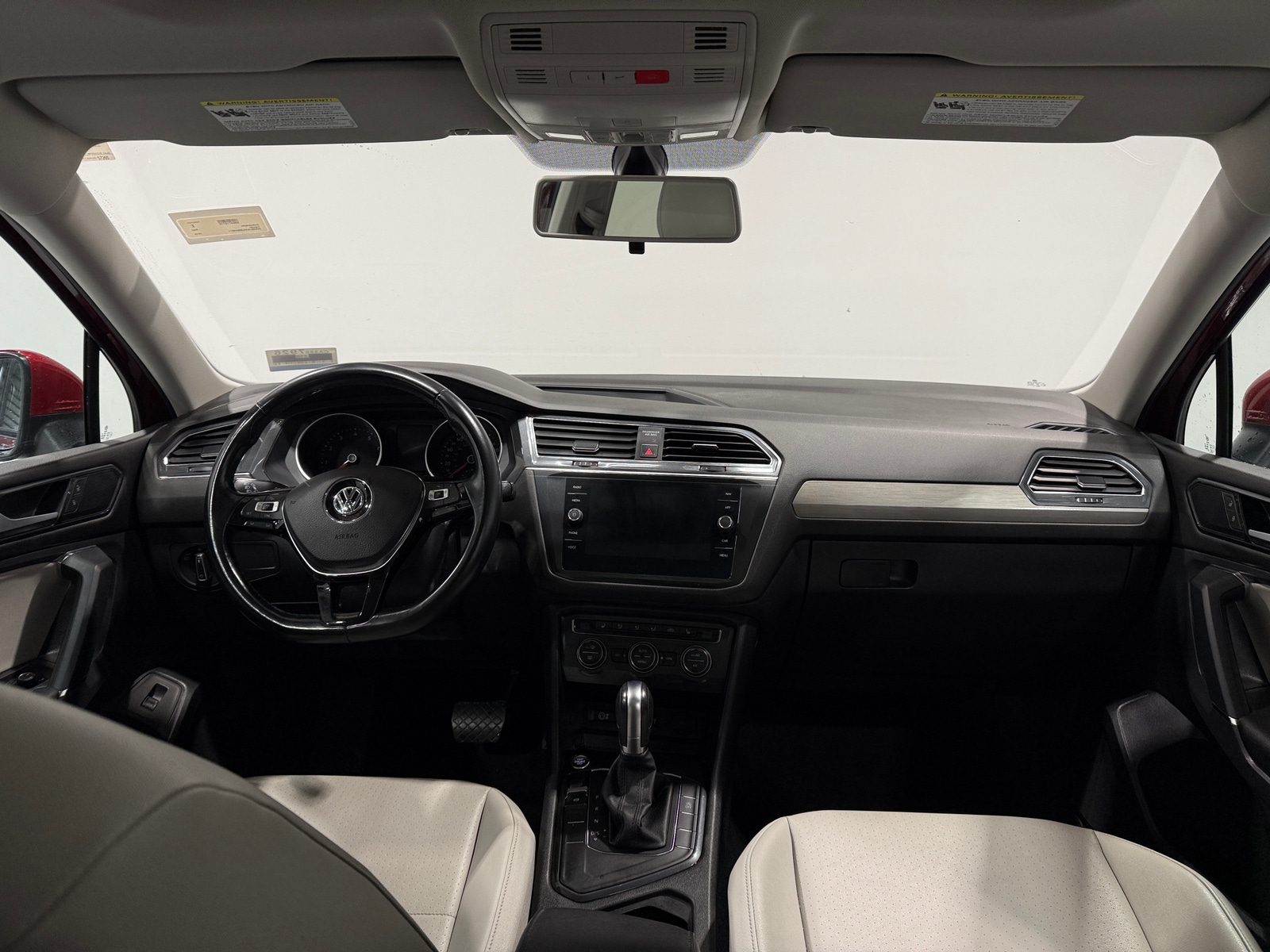 Thumbnail: 2018 Volkswagen Tiguan - 2