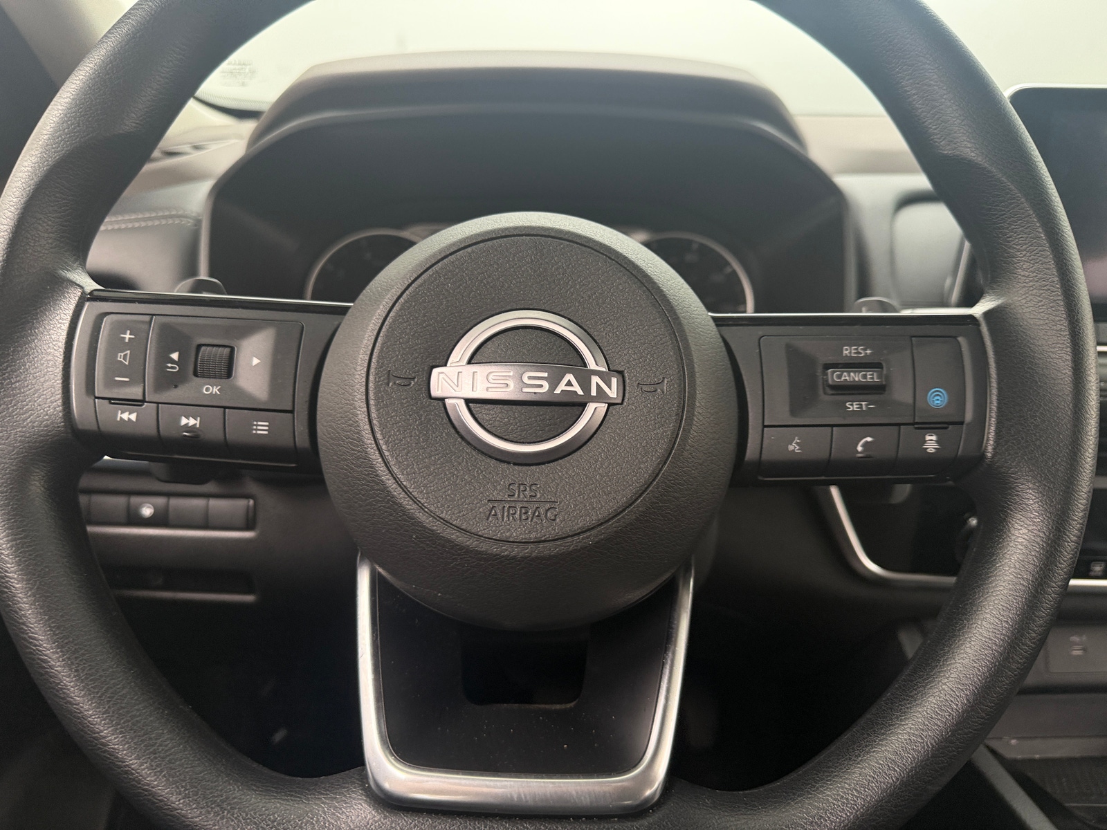 Thumbnail: 2023 Nissan Rogue - 5