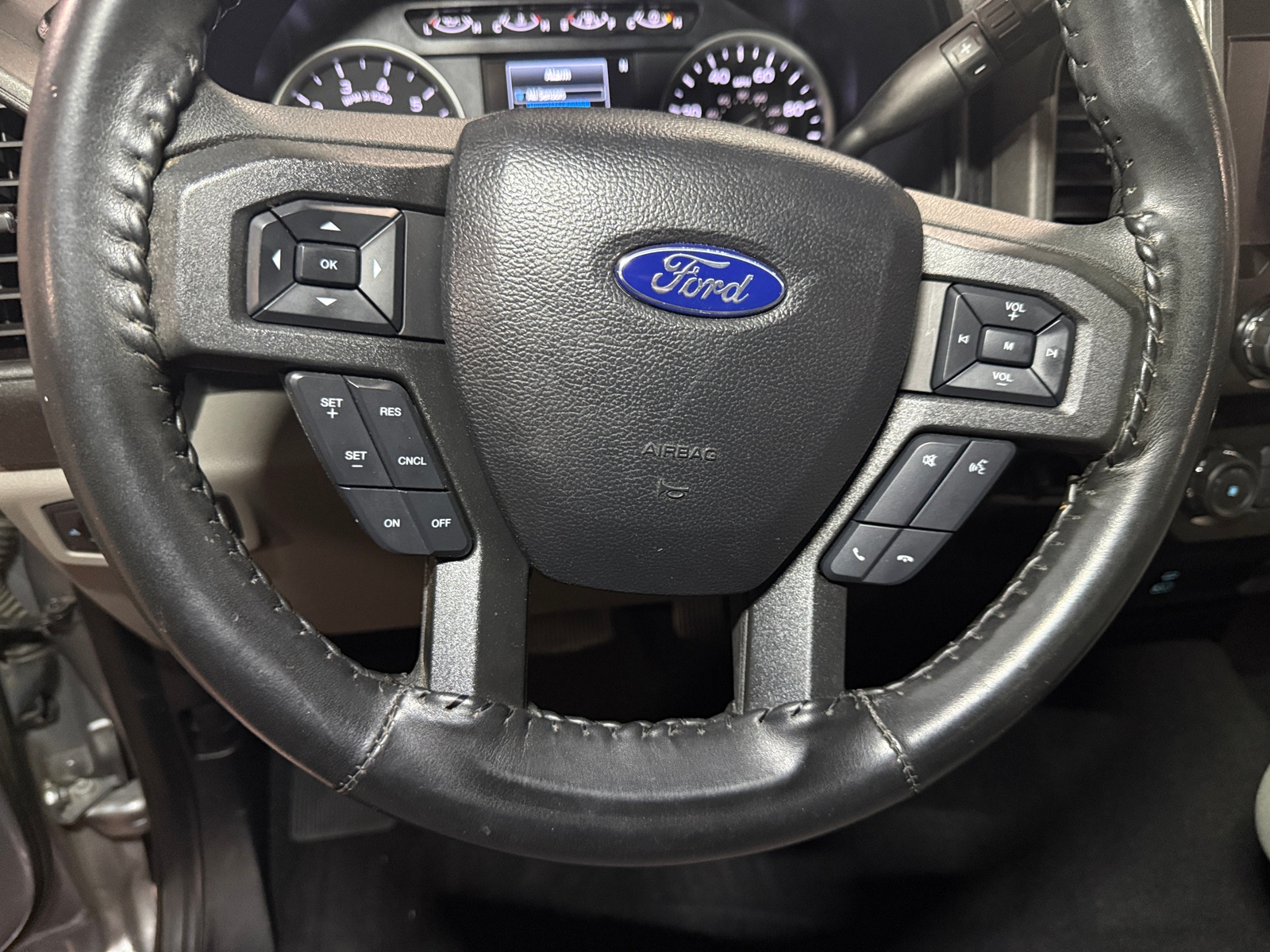Thumbnail: 2021 Ford Econoline - 4