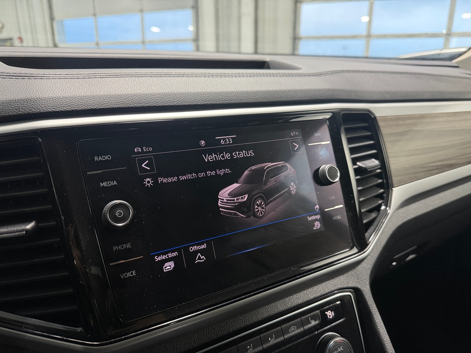 Thumbnail: 2021 Volkswagen Atlas - 3