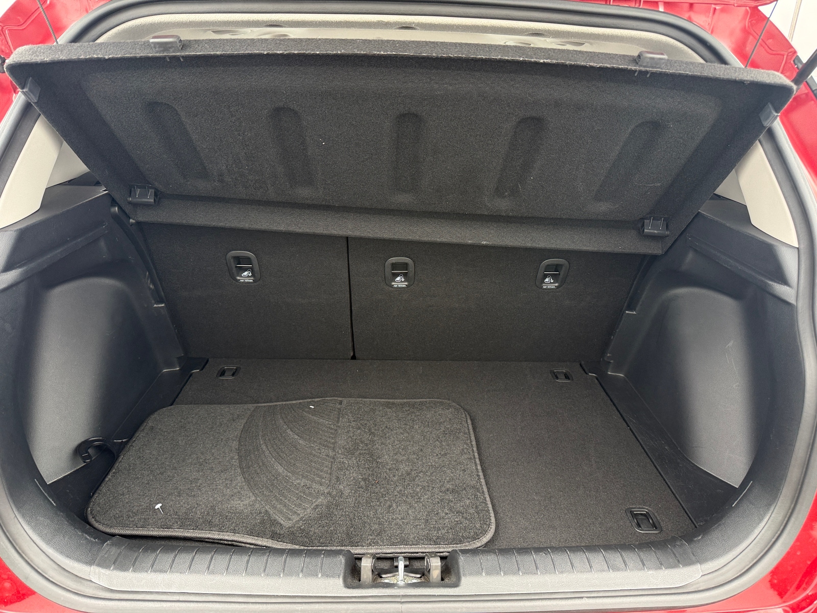 Thumbnail: 2025 Hyundai Venue - 7