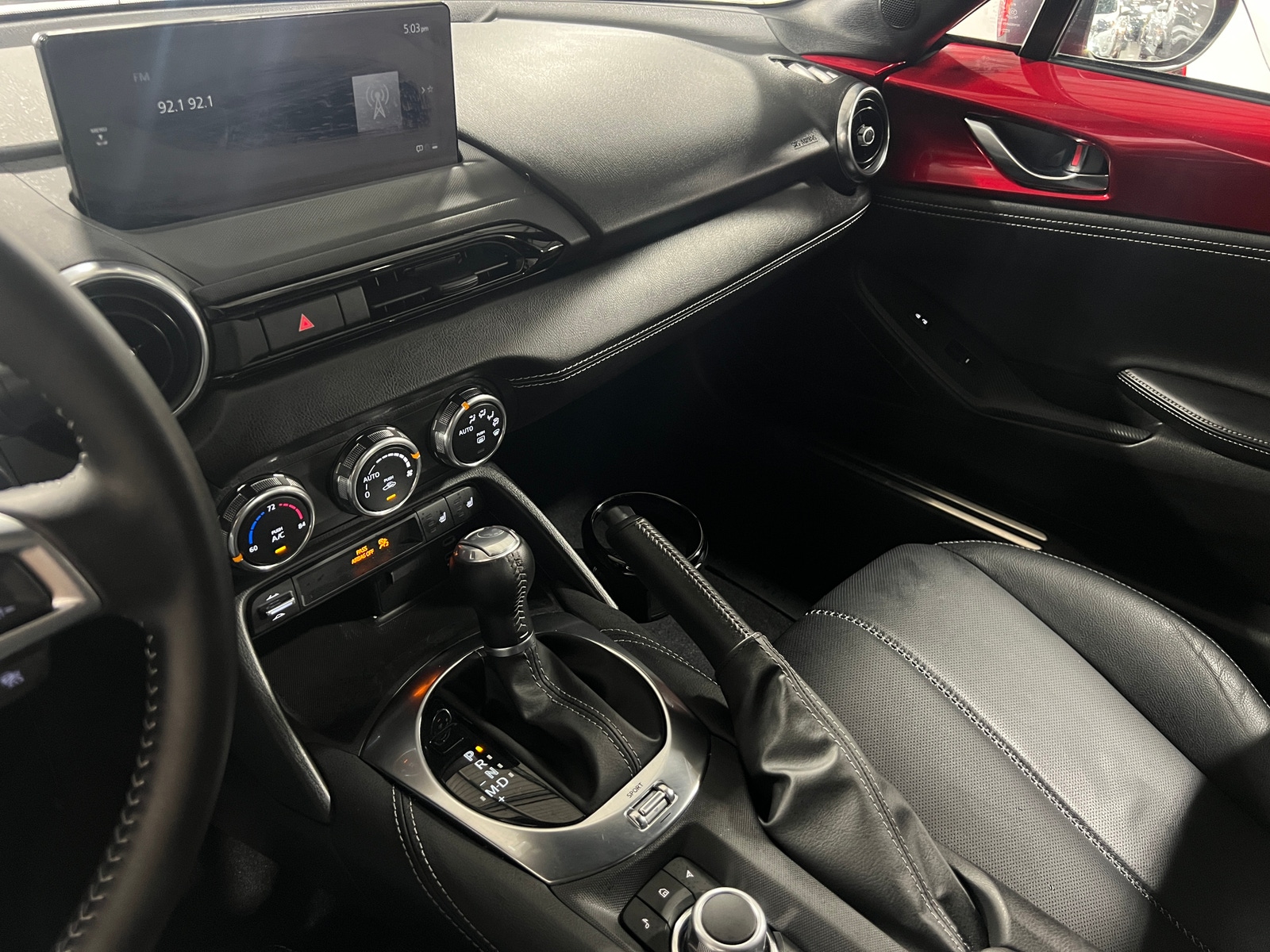 Thumbnail: 2024 Mazda MX-5 Miata - 3